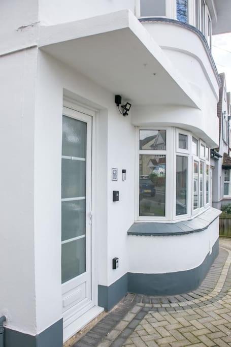 Stylish Retreat In Leigh-On-Sea Leilighet Southend-on-Sea Eksteriør bilde