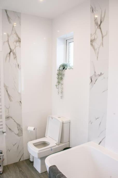 Stylish Retreat In Leigh-On-Sea Leilighet Southend-on-Sea Eksteriør bilde