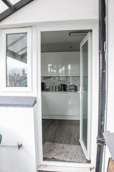 Stylish Retreat In Leigh-On-Sea Leilighet Southend-on-Sea Eksteriør bilde